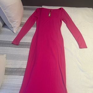SKIMS SOFT LOUNGE LONG SLEEVE DRESS IN HOT PINK 💗